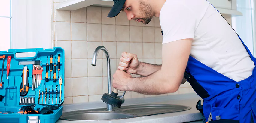 Emergency Plumber in Kendall