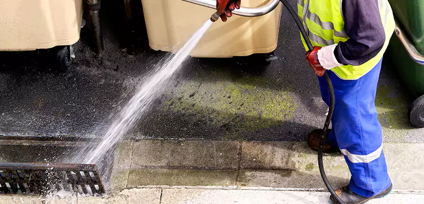 Jet Drain Cleaning in Kendall
