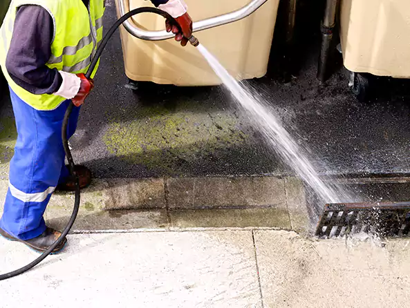 Why Choose Kendall Plumbers for Hydro Jetting in Kendall, FL?